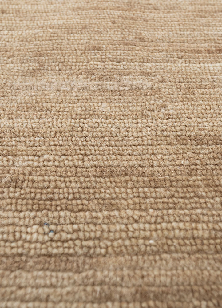 saga beige and brown wool hand loom Rug - CloseUp