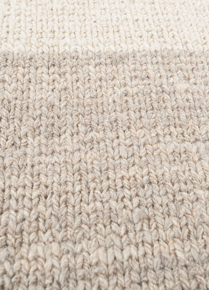 saga beige and brown wool hand loom Rug - CloseUp