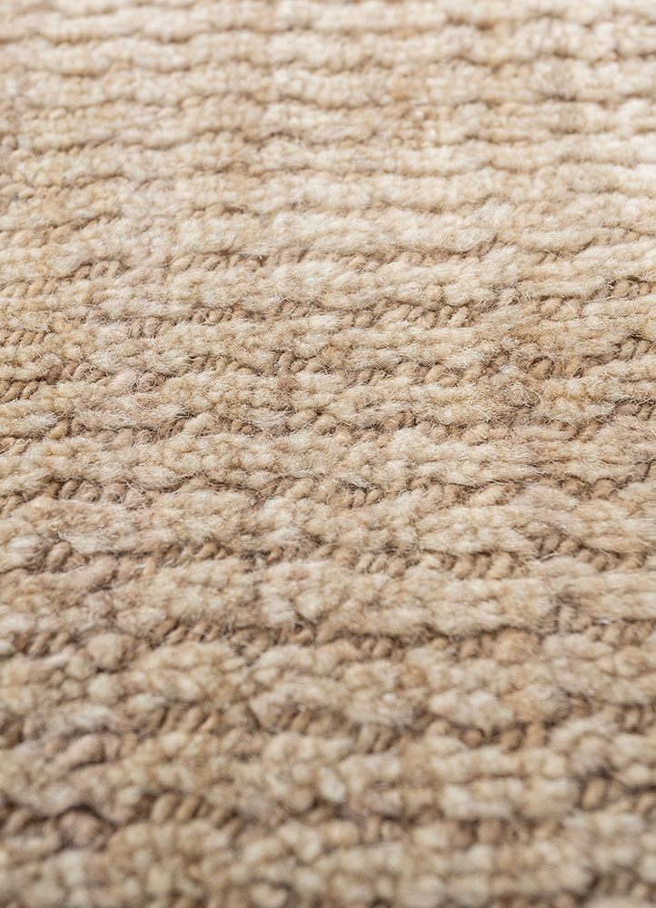 saga beige and brown wool hand loom Rug - CloseUp