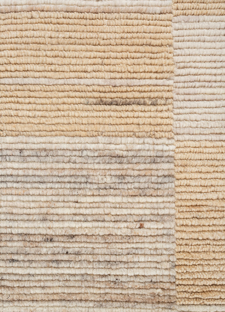 saga beige and brown wool hand loom Rug - CloseUp
