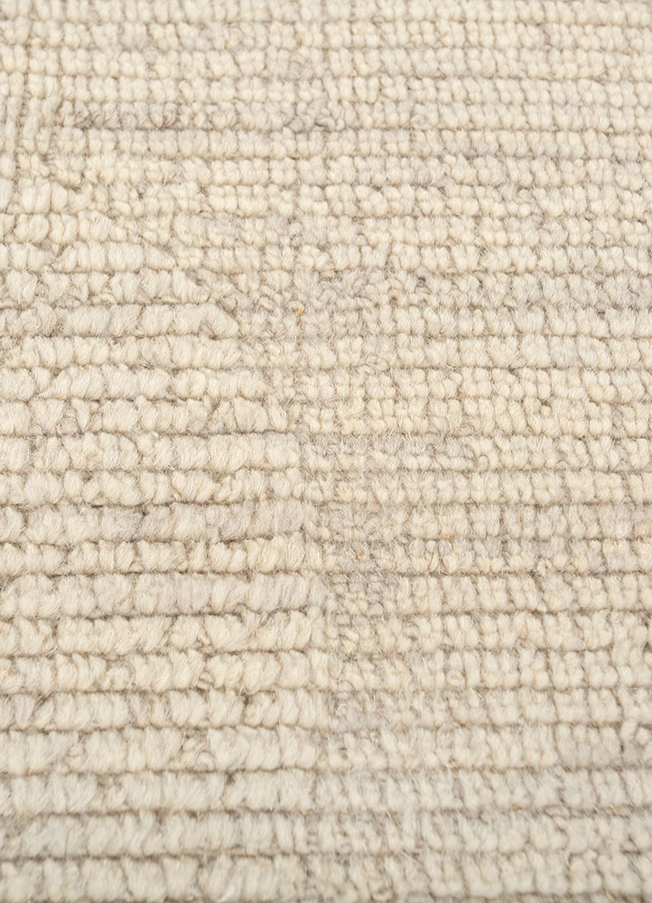 saga green wool hand loom Rug - CloseUp
