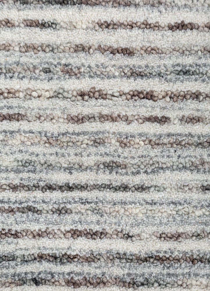 saga blue wool hand loom Rug - CloseUp