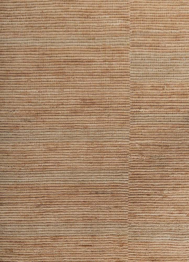 basis red and orange wool hand loom Rug - CloseUp