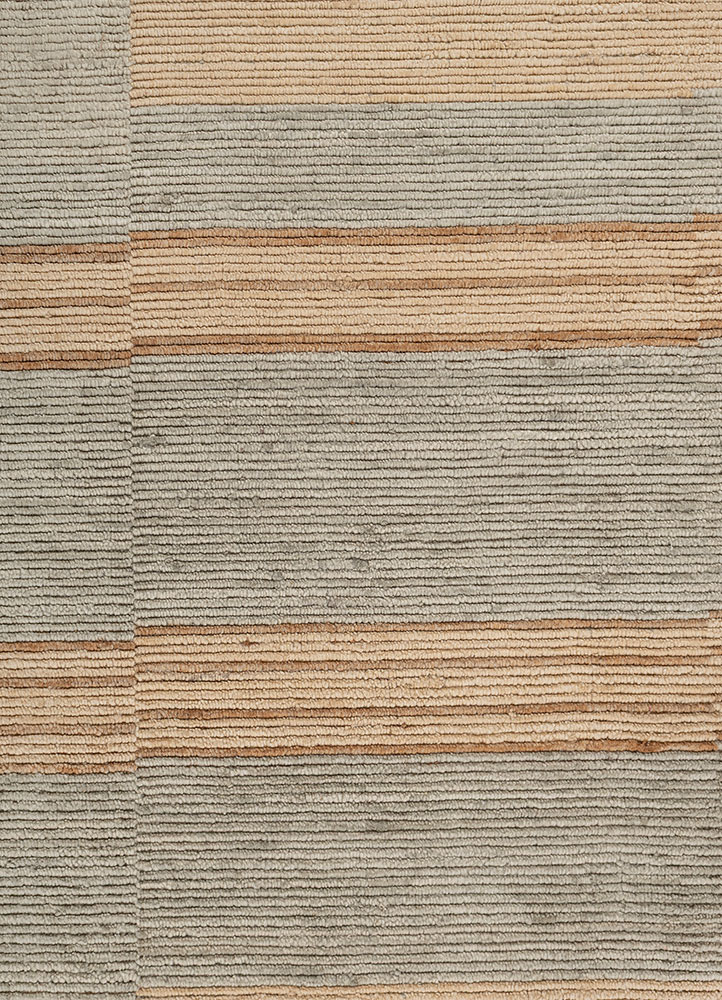 tesoro gold wool hand loom Rug - CloseUp