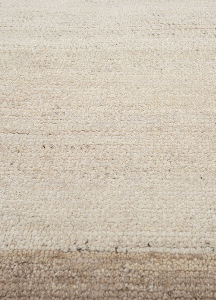 zuri ivory afghan wool hand knotted Rug - CloseUp