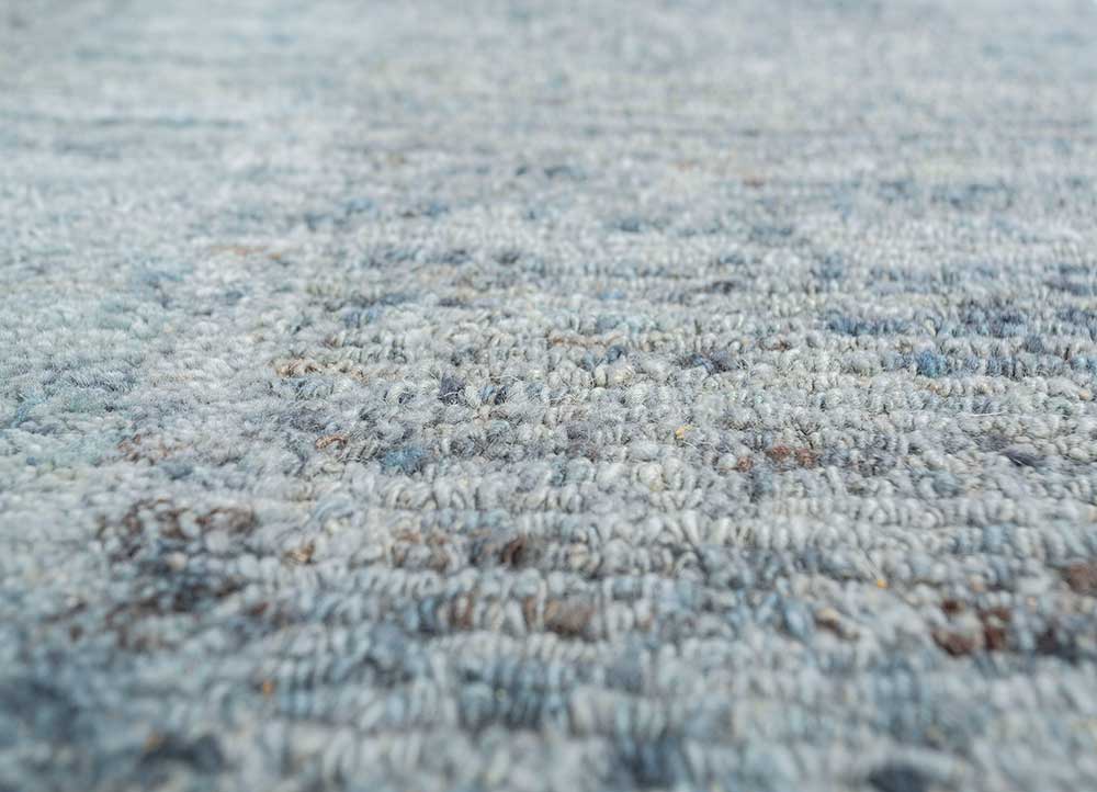 aprezo blue wool hand knotted Rug - CloseUp