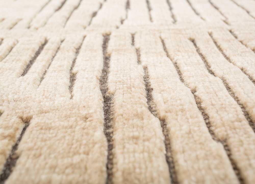 thyme beige and brown wool hand knotted Rug - CloseUp