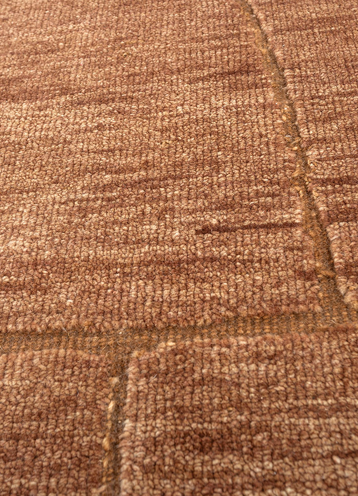 zuri red and orange wool hand knotted Rug - CloseUp