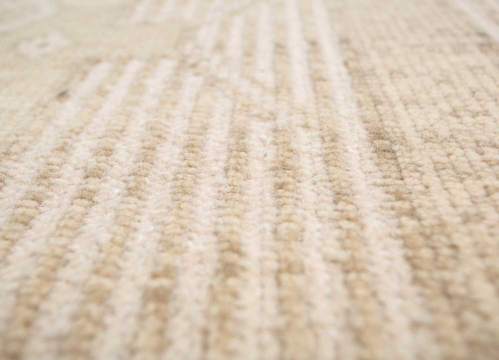 thyme ivory wool hand knotted Rug - CloseUp