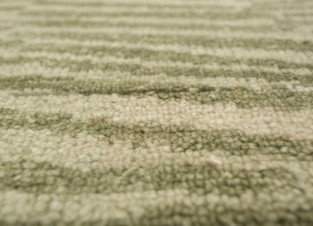 thyme green wool hand knotted Rug - CloseUp