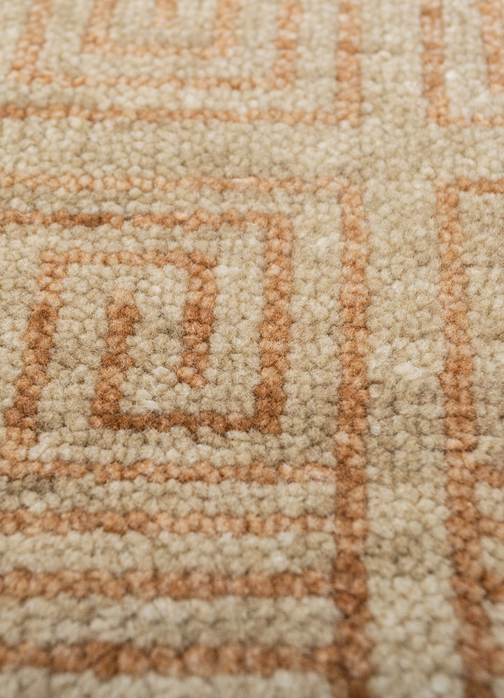 thyme gold wool hand knotted Rug - CloseUp