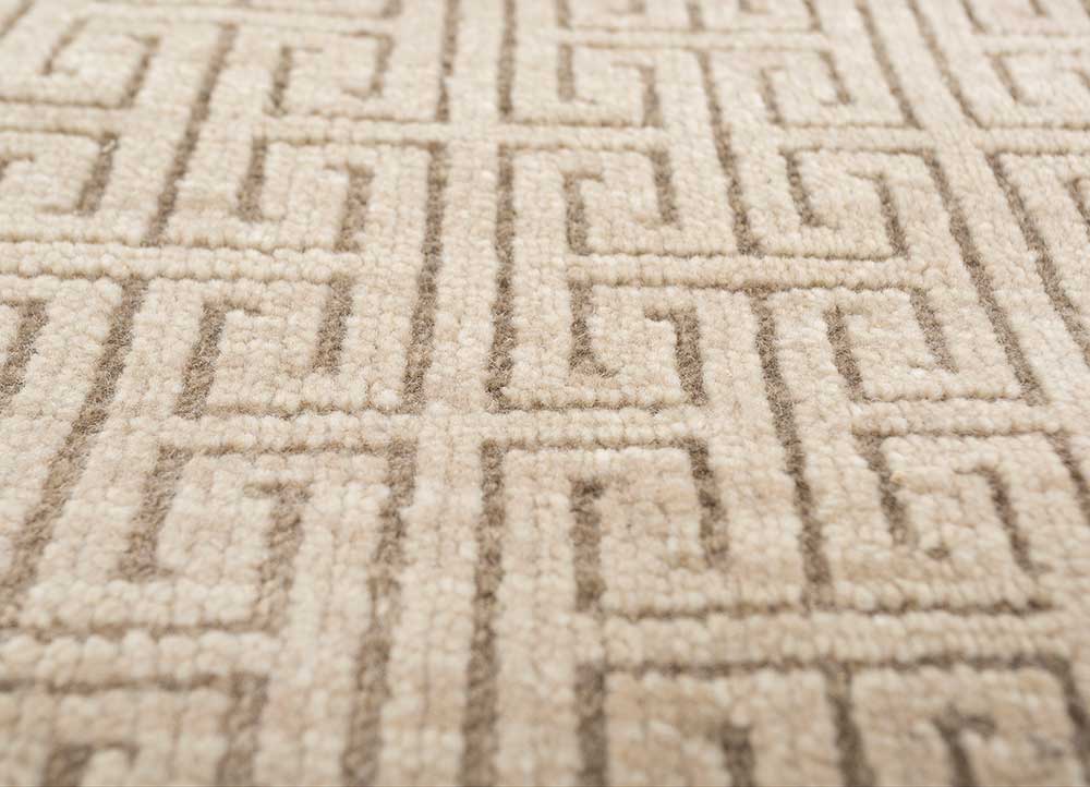 thyme ivory wool hand knotted Rug - CloseUp