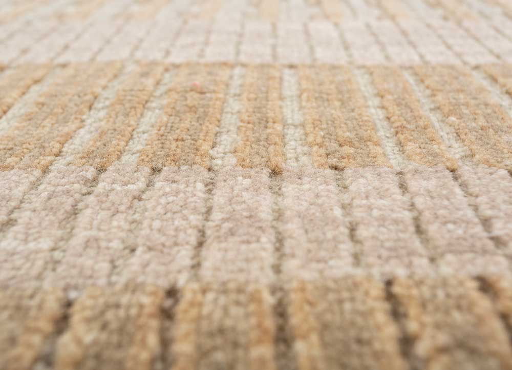 thyme ivory wool hand knotted Rug - CloseUp