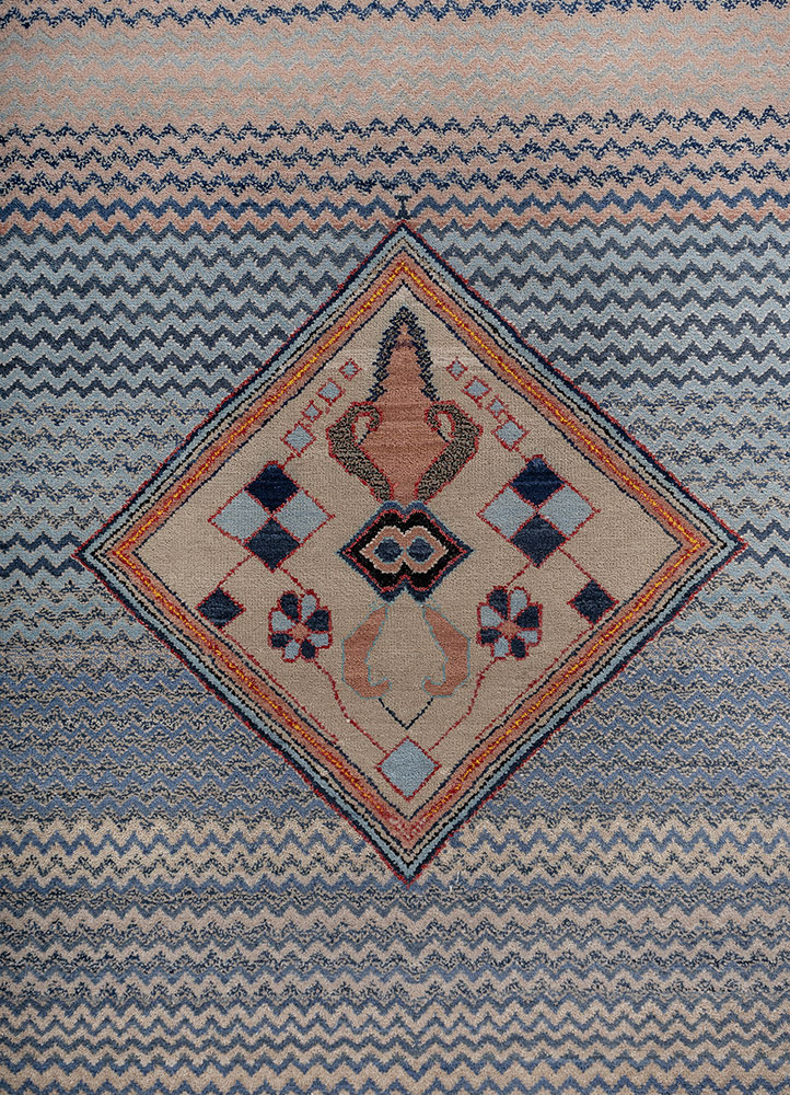 manchaha blue wool and bamboo silk hand knotted Rug - CloseUp