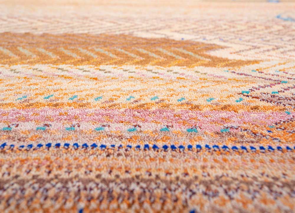 manchaha red and orange wool and bamboo silk hand knotted Rug - CloseUp