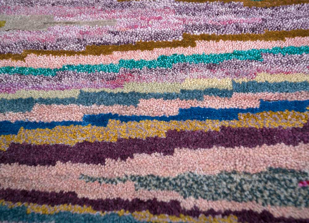 manchaha pink and purple wool and bamboo silk hand knotted Rug - CloseUp