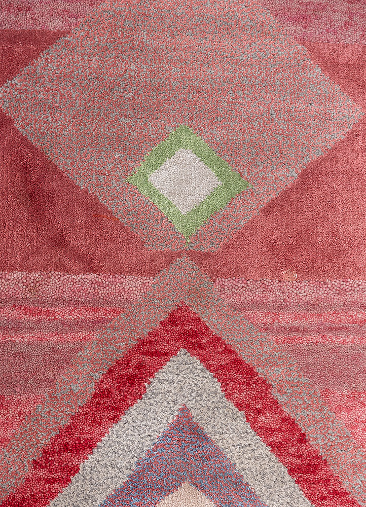 freedom manchaha pink and purple wool and bamboo silk hand knotted Rug - CloseUp