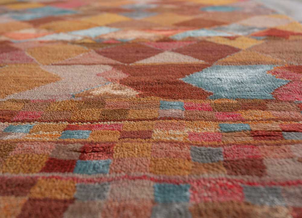 manchaha pink and purple wool and bamboo silk hand knotted Rug - CloseUp