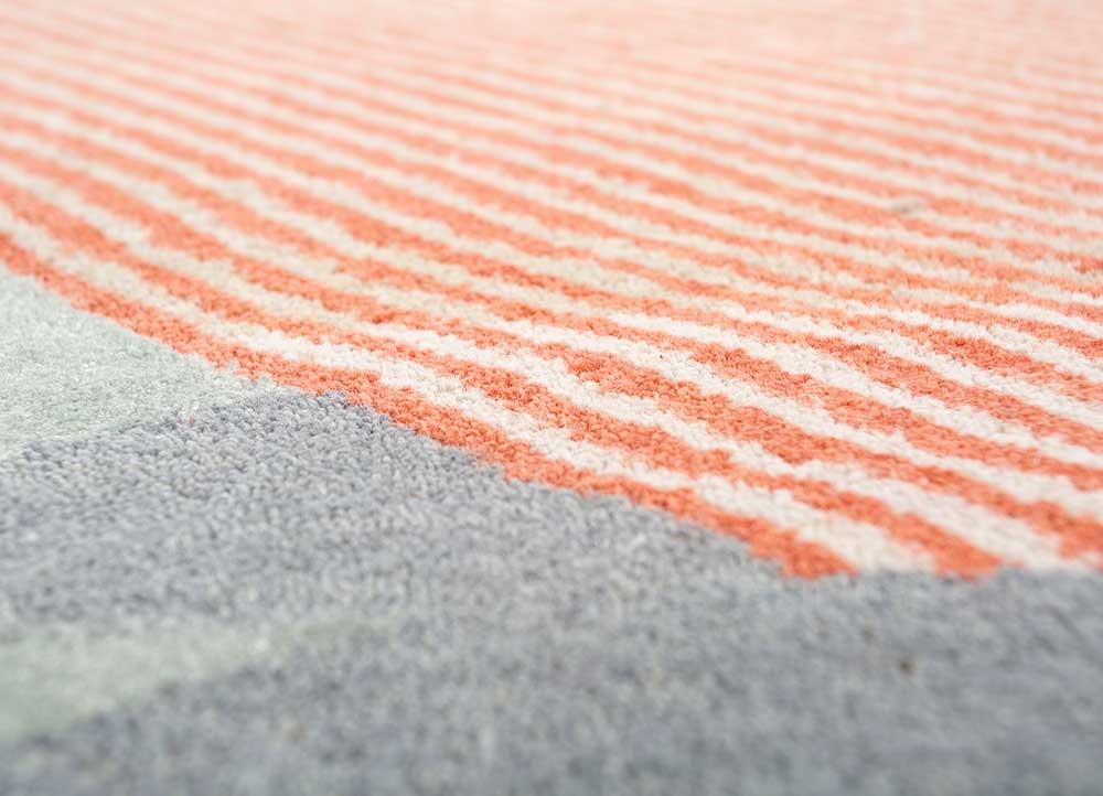 freedom manchaha blue wool and bamboo silk hand knotted Rug - CloseUp