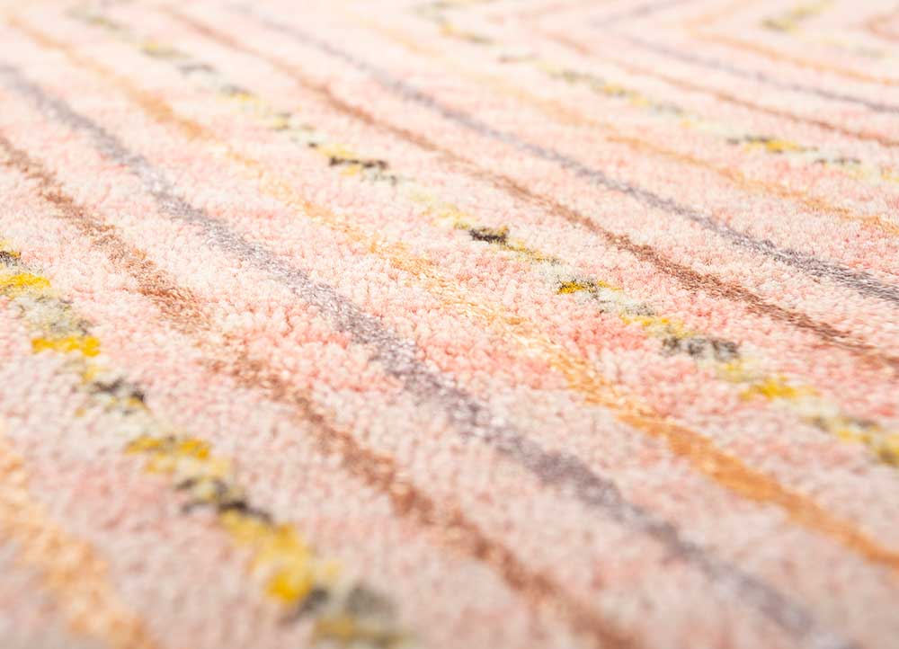manchaha red and orange wool and bamboo silk hand knotted Rug - CloseUp