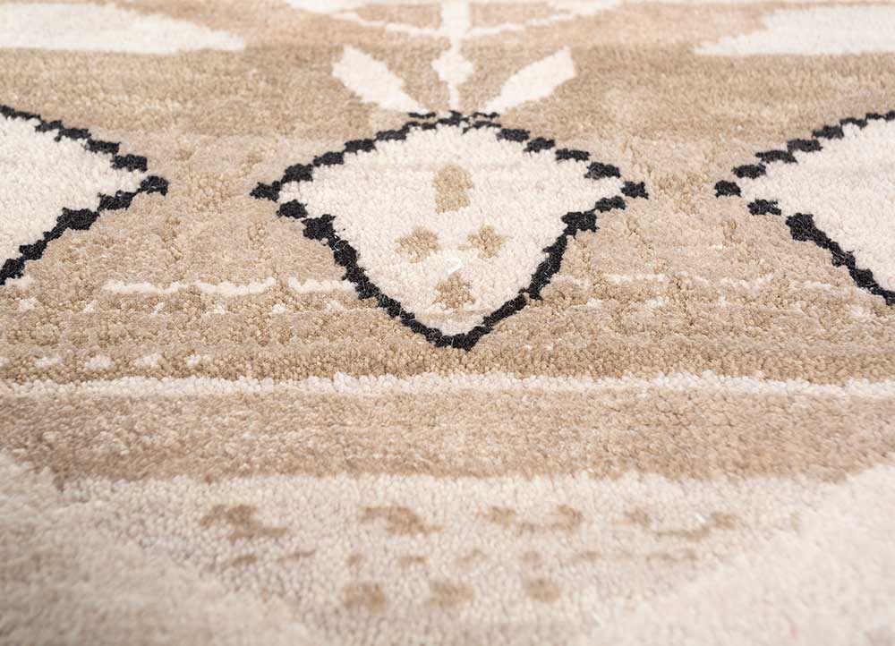 manchaha ivory wool and bamboo silk hand knotted Rug - CloseUp