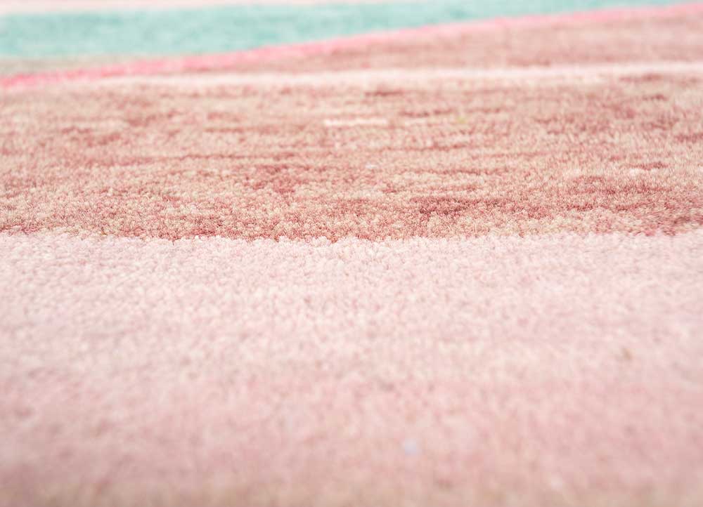 manchaha pink and purple wool and bamboo silk hand knotted Rug - CloseUp
