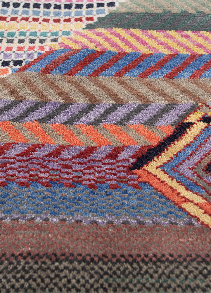 manchaha beige and brown wool and bamboo silk hand knotted Rug - CloseUp