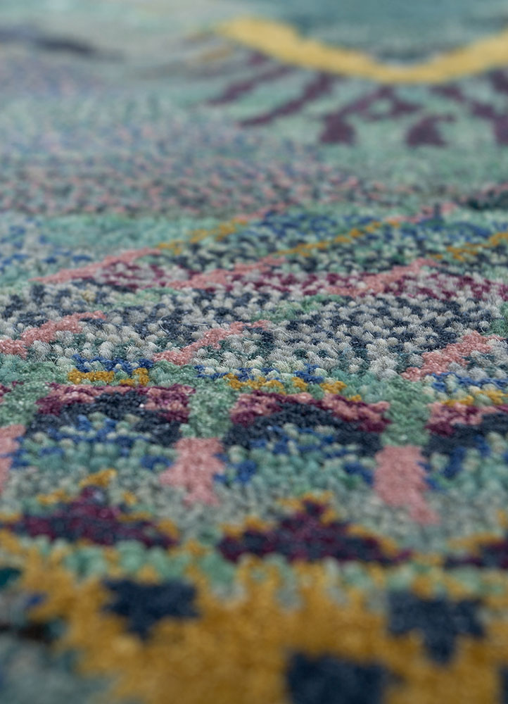 manchaha green wool and bamboo silk hand knotted Rug - CloseUp