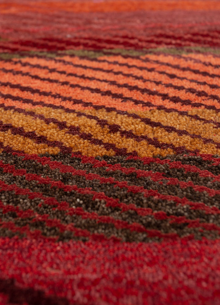 manchaha red and orange wool and bamboo silk hand knotted Rug - CloseUp