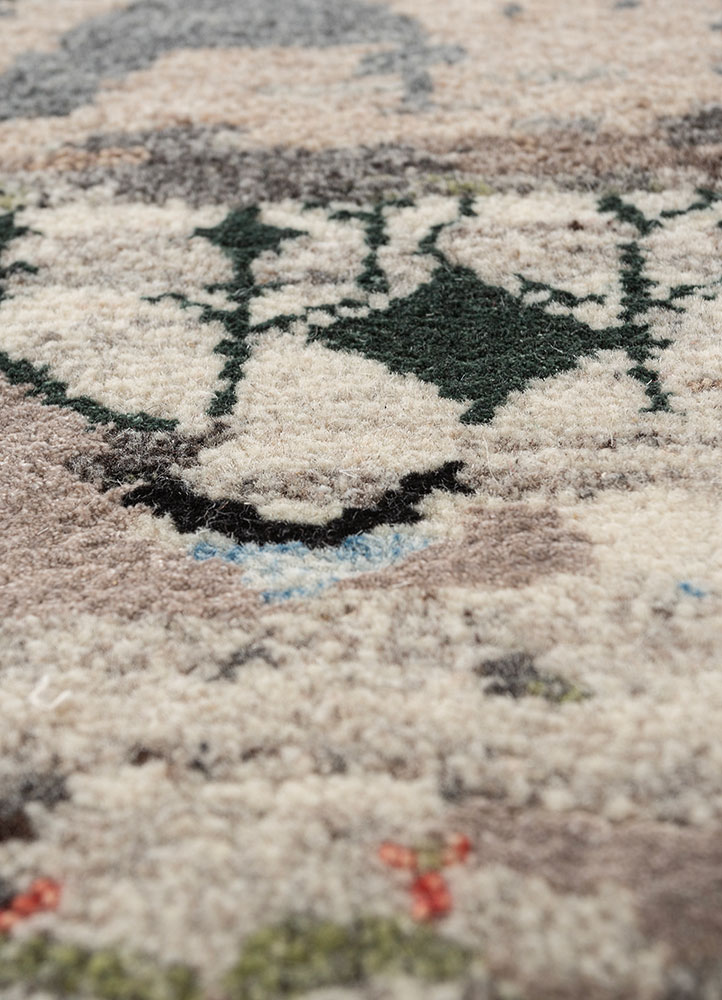 manchaha grey and black wool and bamboo silk hand knotted Rug - CloseUp