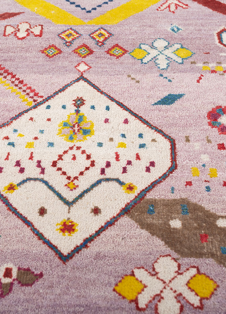 manchaha pink and purple wool and bamboo silk hand knotted Rug - CloseUp