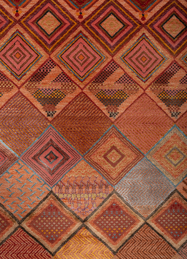 manchaha red and orange wool and bamboo silk hand knotted Rug - CloseUp