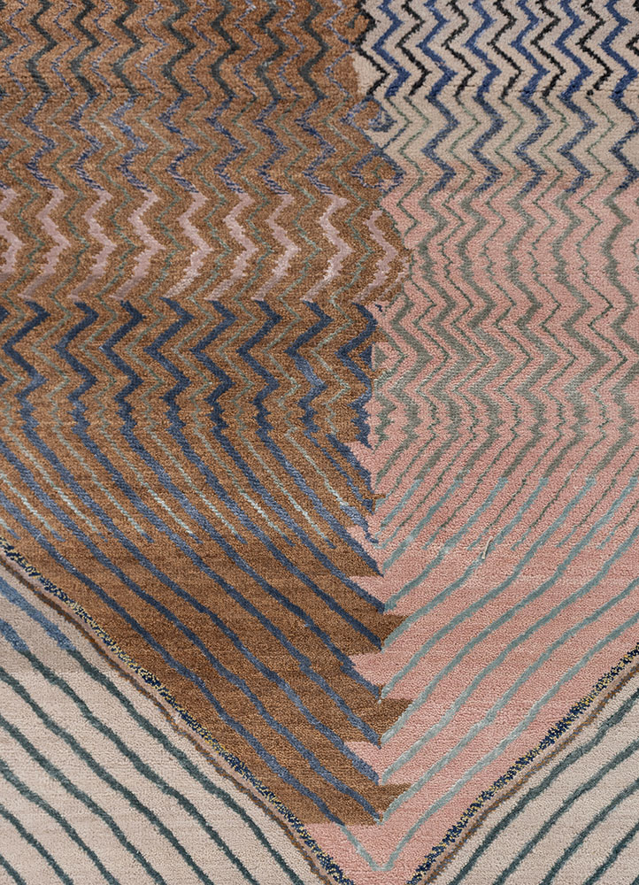 manchaha ivory wool and bamboo silk hand knotted Rug - CloseUp