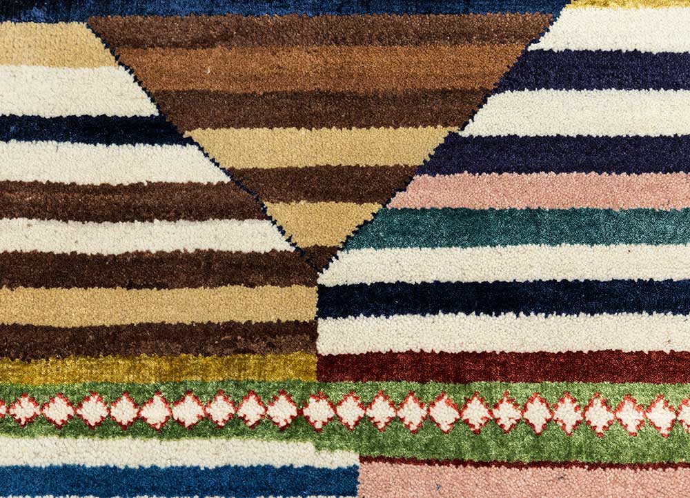 aurora ivory wool hand knotted Rug - CloseUp