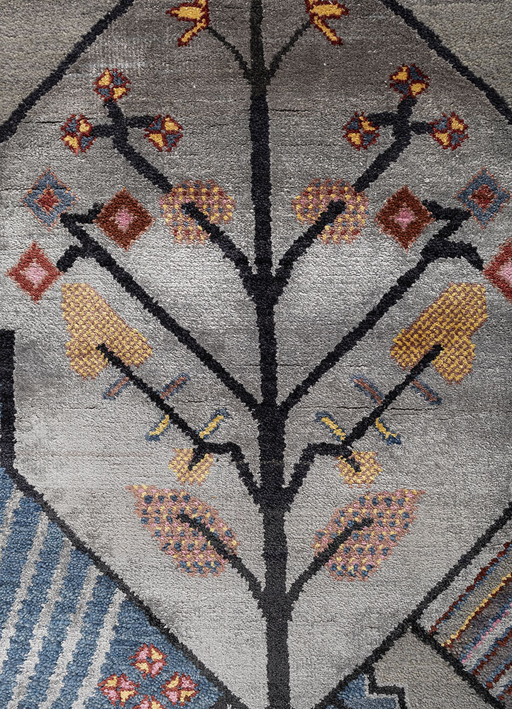 manchaha grey and black wool and bamboo silk hand knotted Rug - CloseUp
