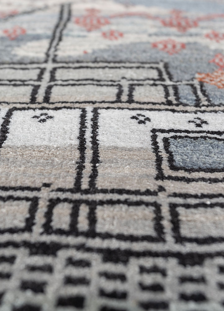 freedom manchaha grey and black wool and bamboo silk hand knotted Rug - CloseUp