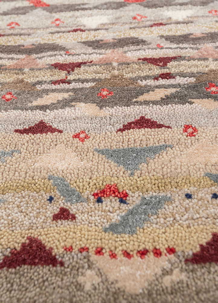 freedom manchaha ivory wool and bamboo silk hand knotted Rug - CloseUp