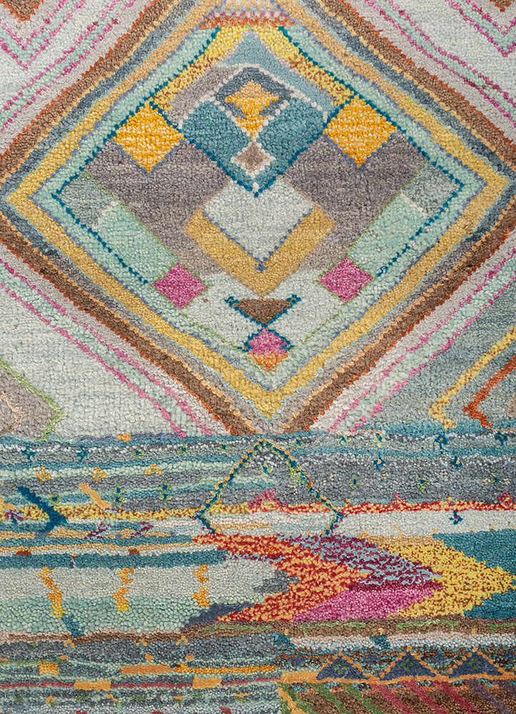 freedom manchaha blue wool and bamboo silk hand knotted Rug - CloseUp