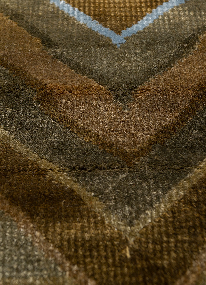 freedom manchaha green wool and bamboo silk hand knotted Rug - CloseUp