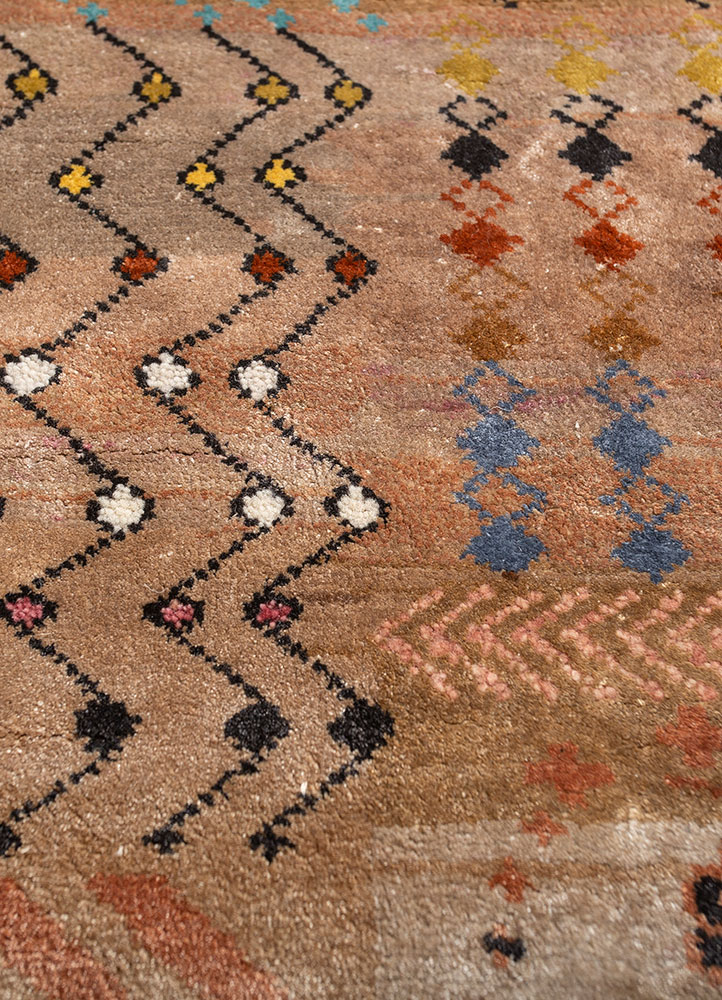 freedom manchaha red and orange wool and bamboo silk hand knotted Rug - CloseUp
