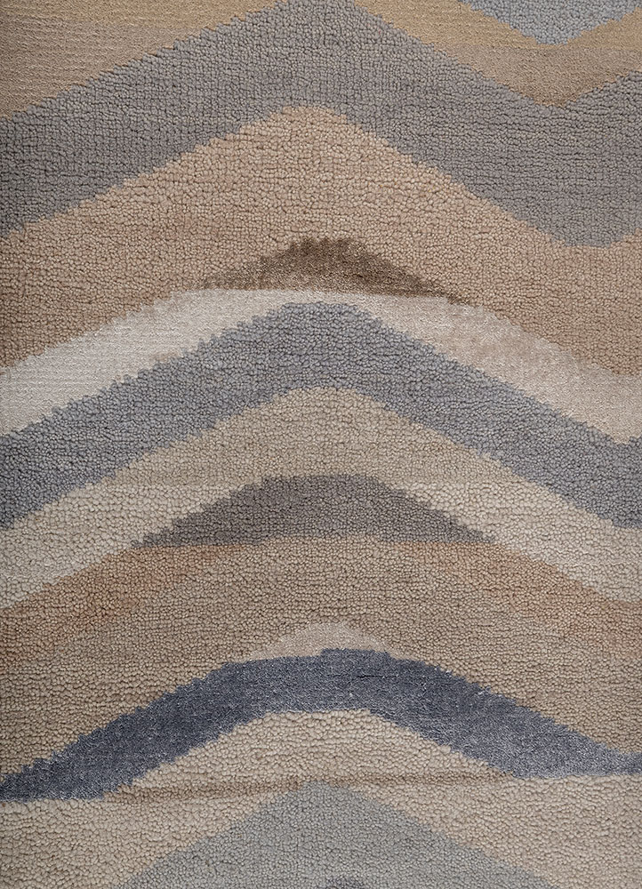 manchaha beige and brown wool and bamboo silk hand knotted Rug - CloseUp