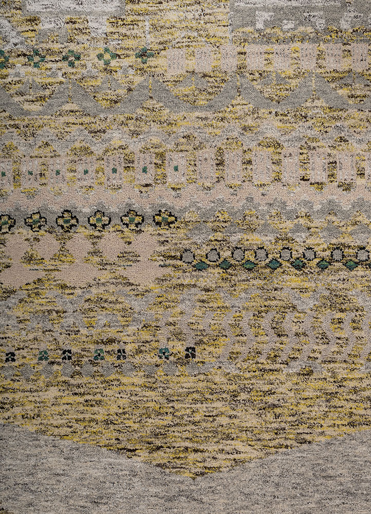 manchaha ivory wool hand knotted Rug - CloseUp