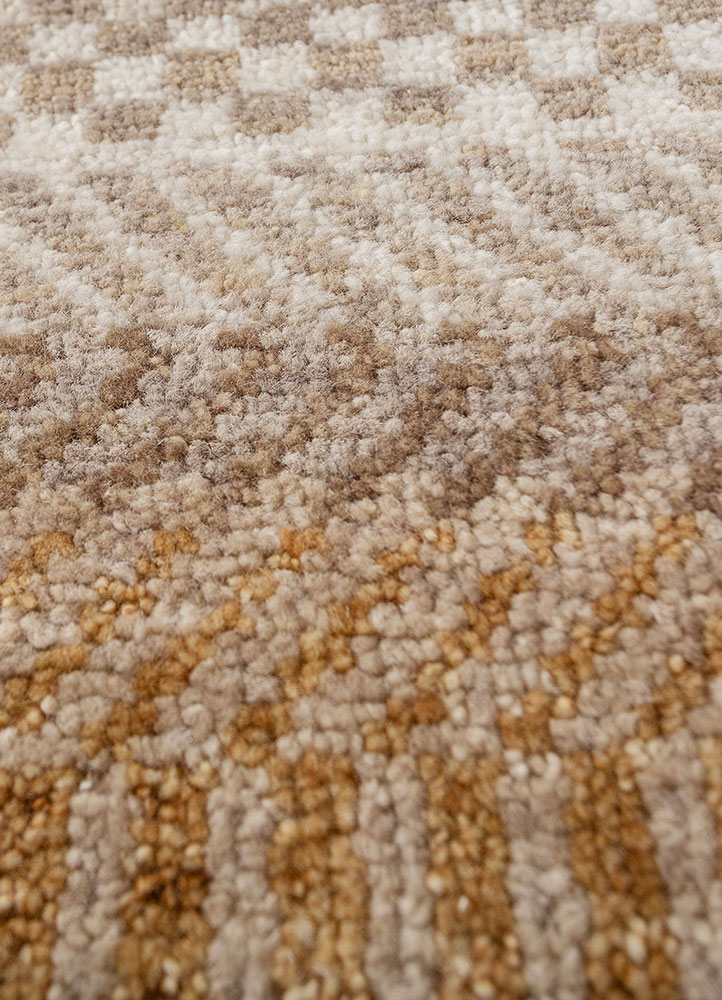 manchaha ivory wool hand knotted Rug - CloseUp
