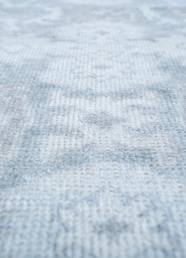 erbe blue wool hand knotted Rug - CloseUp