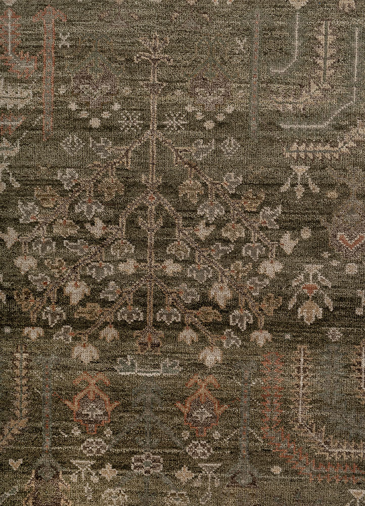 erbe green wool hand knotted Rug - CloseUp