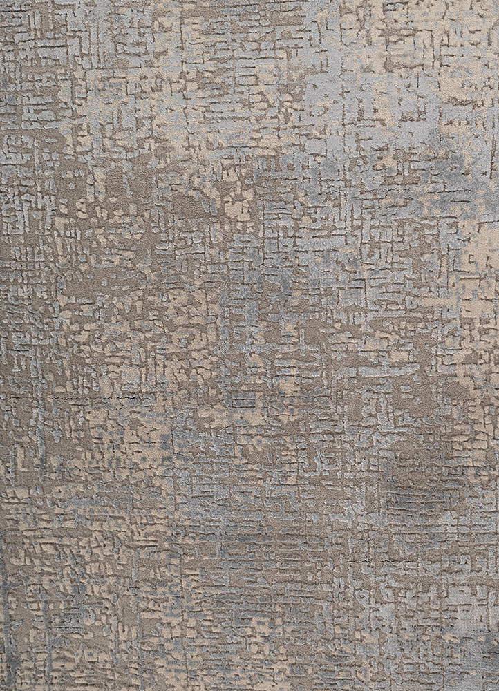 uvenuti grey and black wool and bamboo silk hand knotted Rug - CloseUp