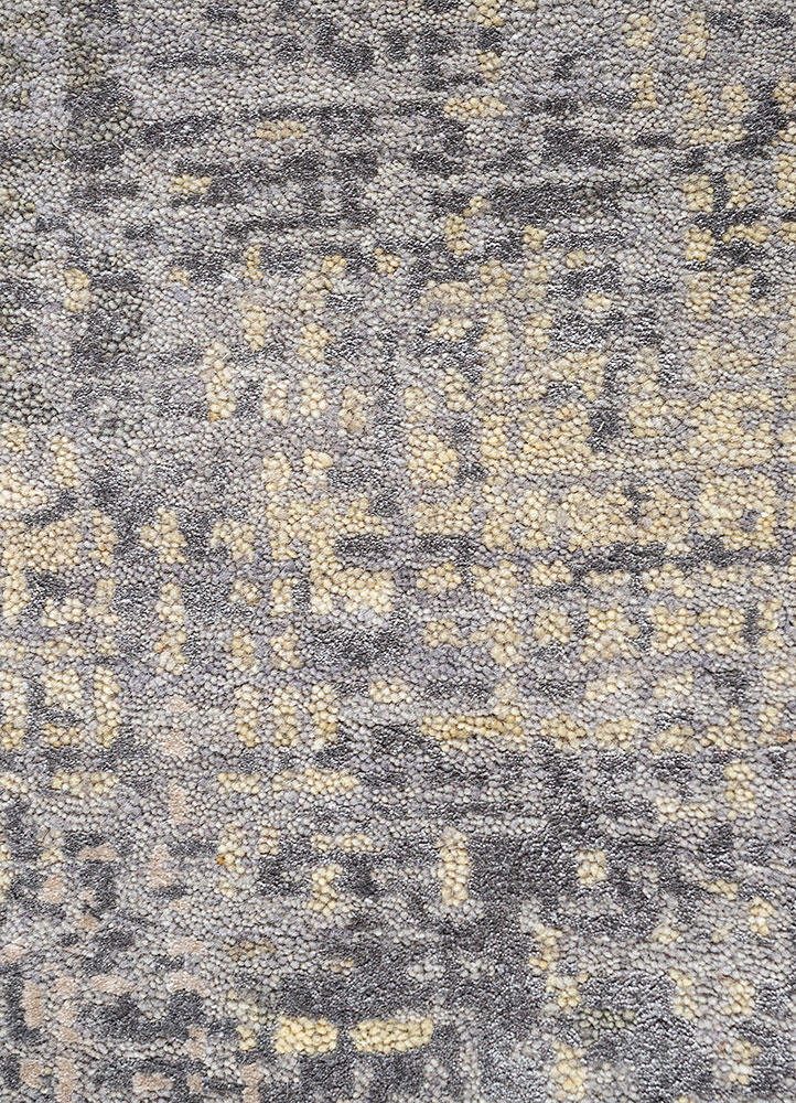 uvenuti grey and black wool and bamboo silk hand knotted Rug - CloseUp