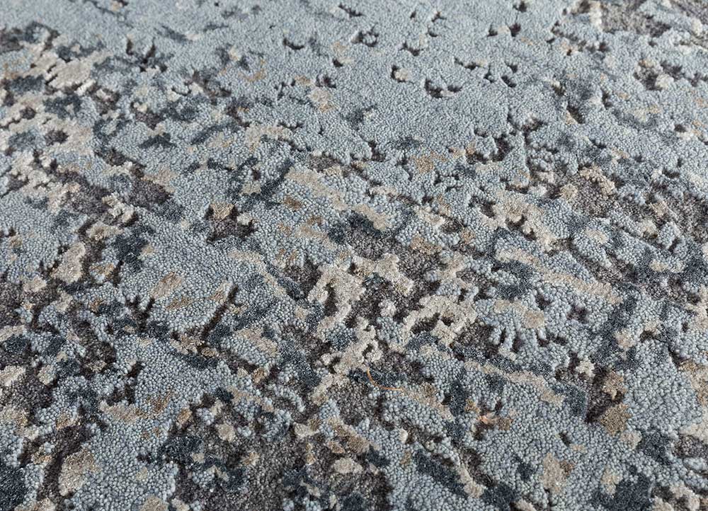 uvenuti blue wool and bamboo silk hand knotted Rug - CloseUp