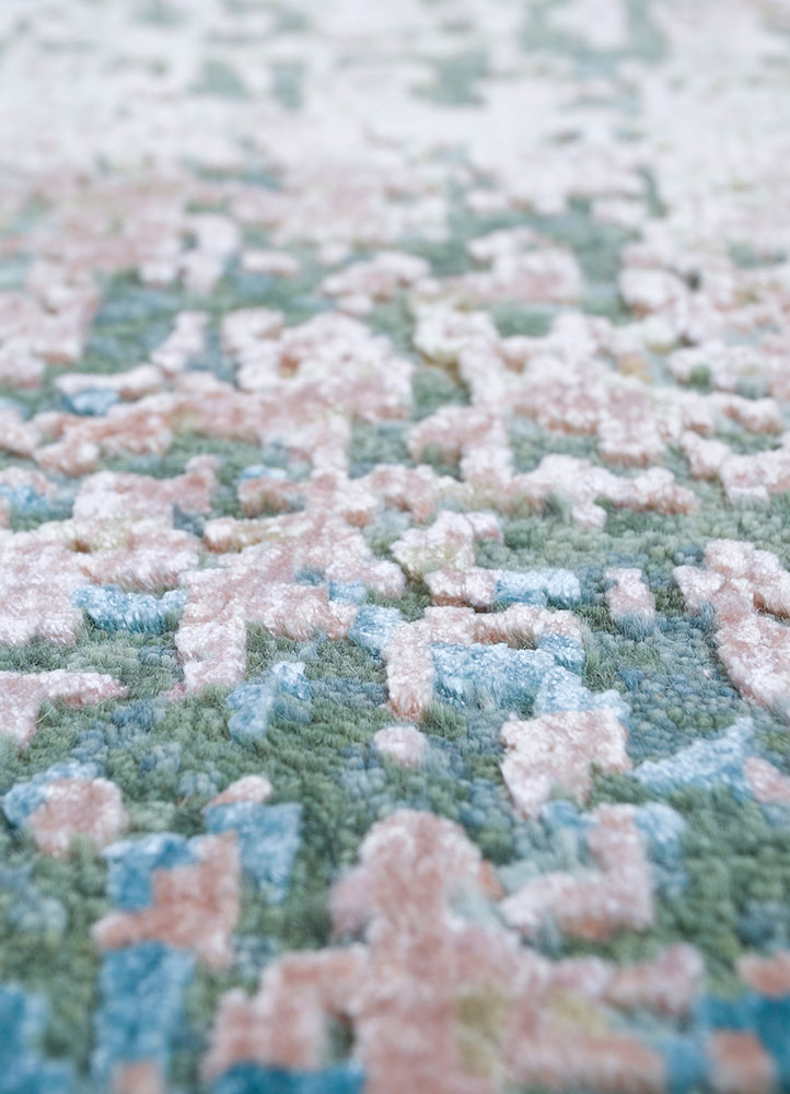 entropy red and orange wool and bamboo silk hand knotted Rug - CloseUp