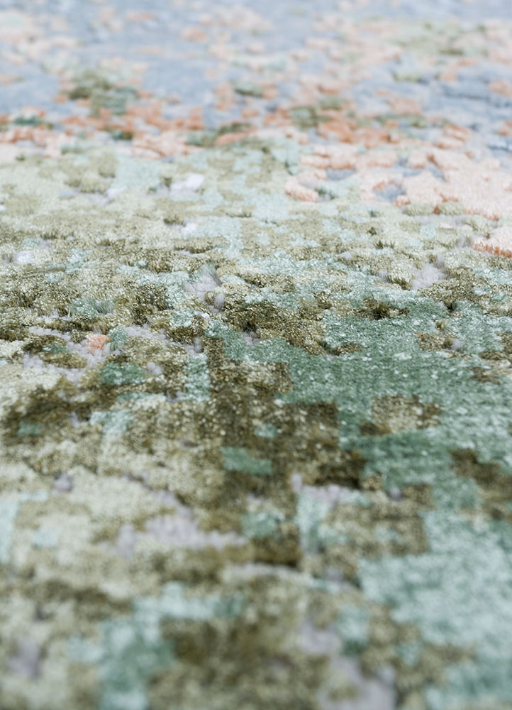entropy ivory wool and bamboo silk hand knotted Rug - CloseUp